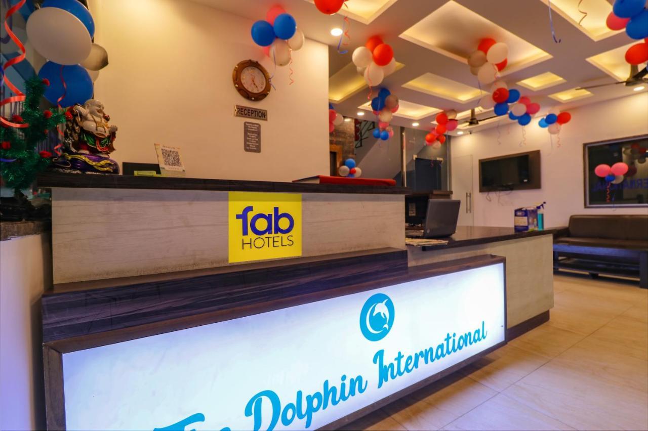 Fabexpress Dolphin International Near Delhi Airport Hotel Ню Делхи Екстериор снимка